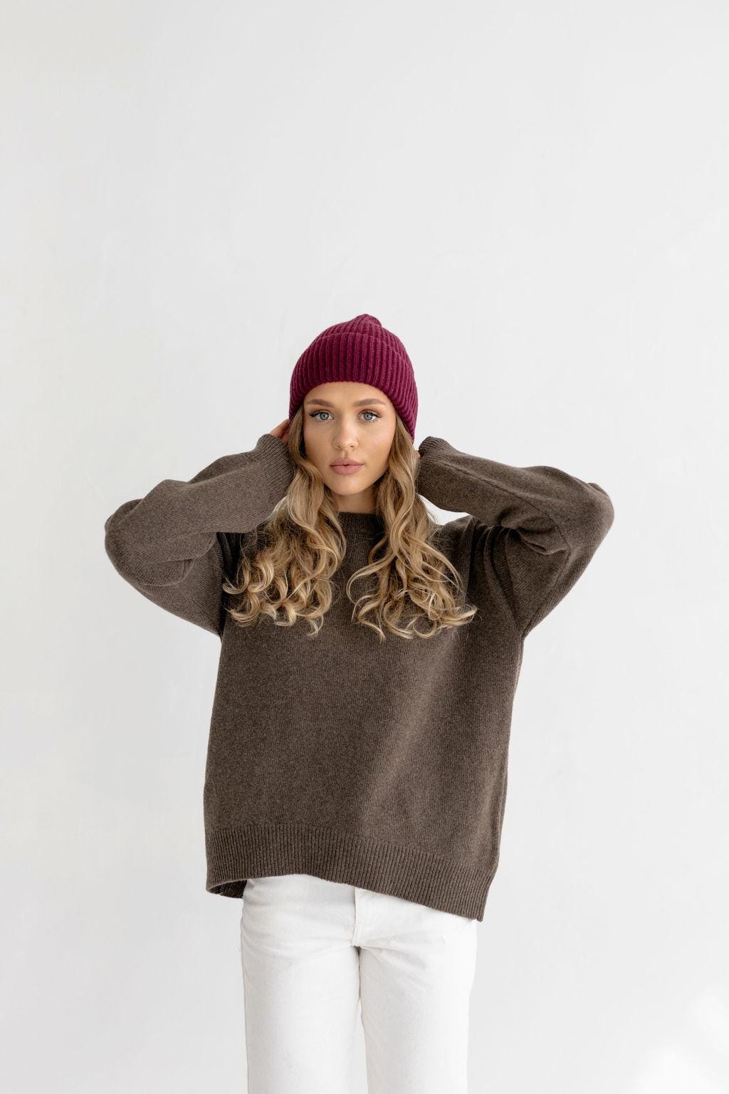 White knitted merino wool and cashmere hat for women, milky ribbed knit minimalist beanie, ivory classy winter fall warm hat, perfect gift