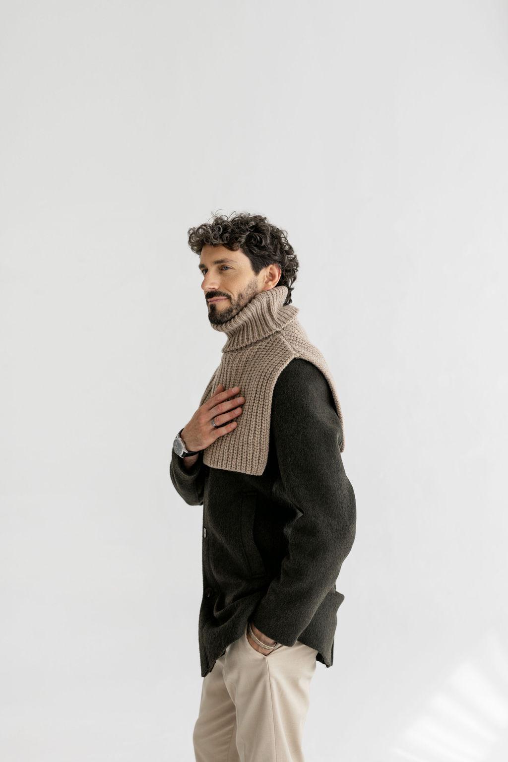Chunky Knit Beige Merino Wool Men's Neck Warmer, Warm Camel Ribbed Knitted Minimal Fall Winter Scarf, Taupe Unisex Neck Wrap, Gift For Him