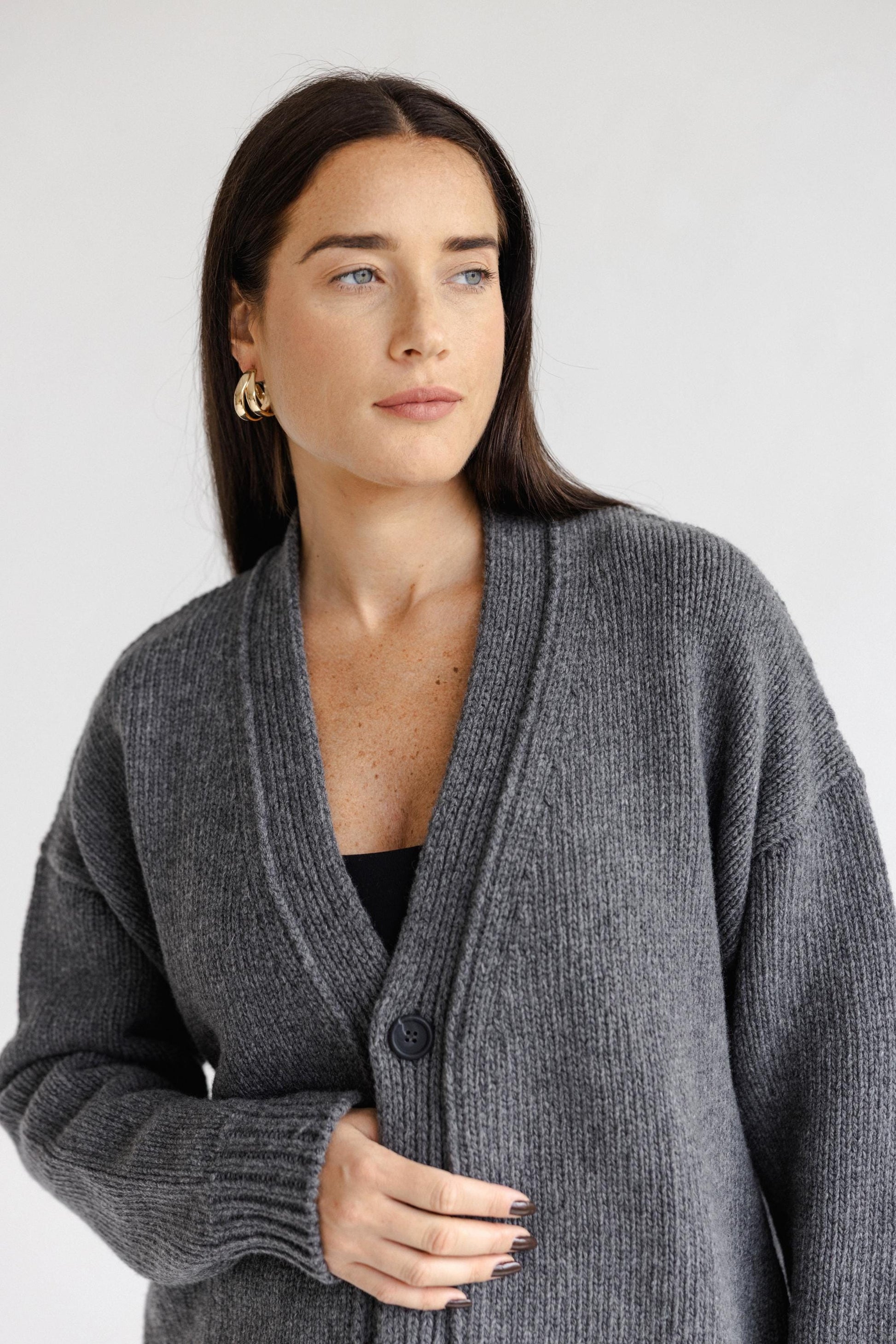 Gray Chunky Knitted Merino Wool Matching Couple Cardigans With Buttons Set, Grey Oversized Cable Knit V-neck Woolen Relaxed Family Outfit