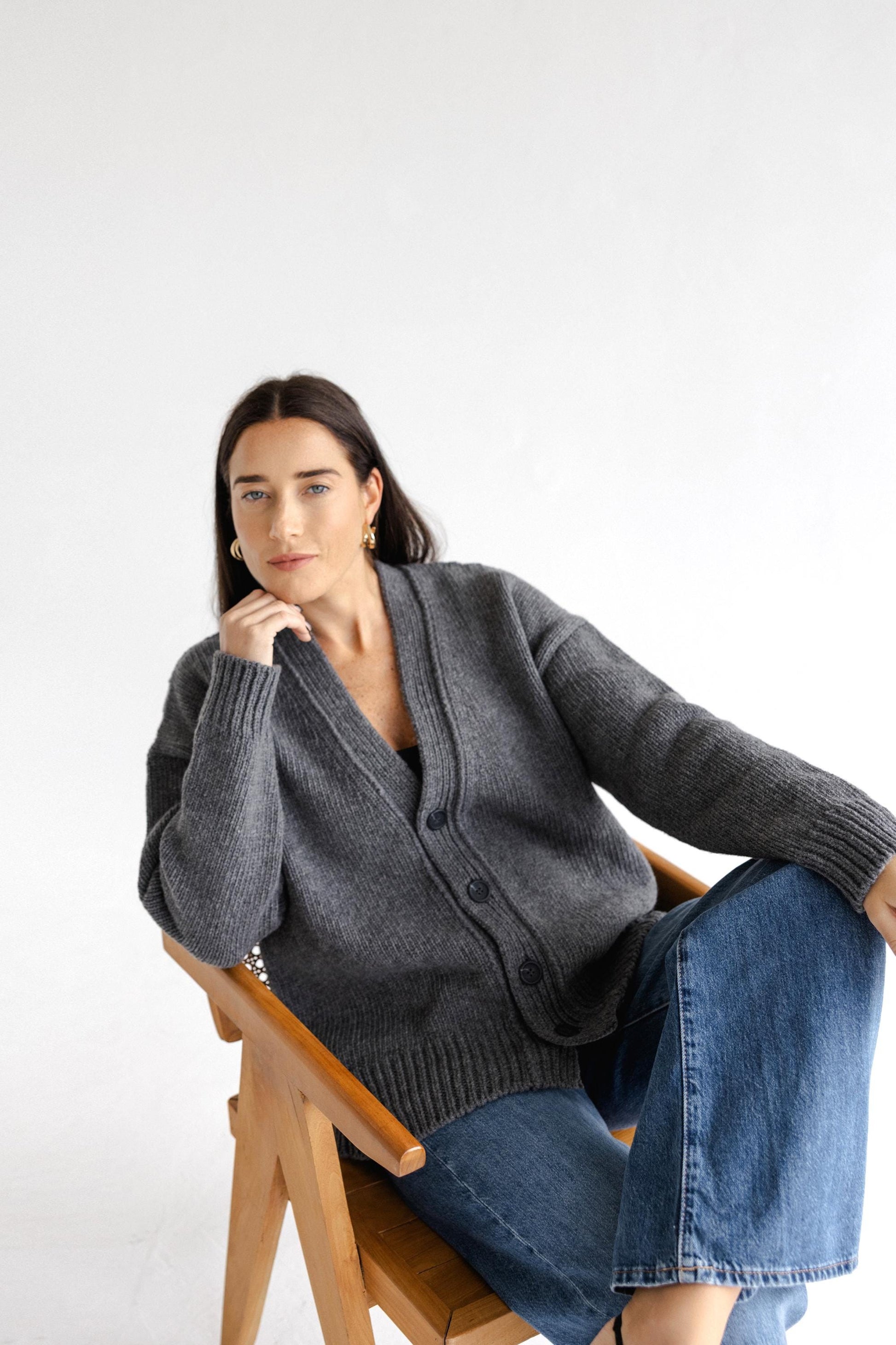 Gray Chunky Knitted Merino Wool Matching Couple Cardigans With Buttons Set, Grey Oversized Cable Knit V-neck Woolen Relaxed Family Outfit
