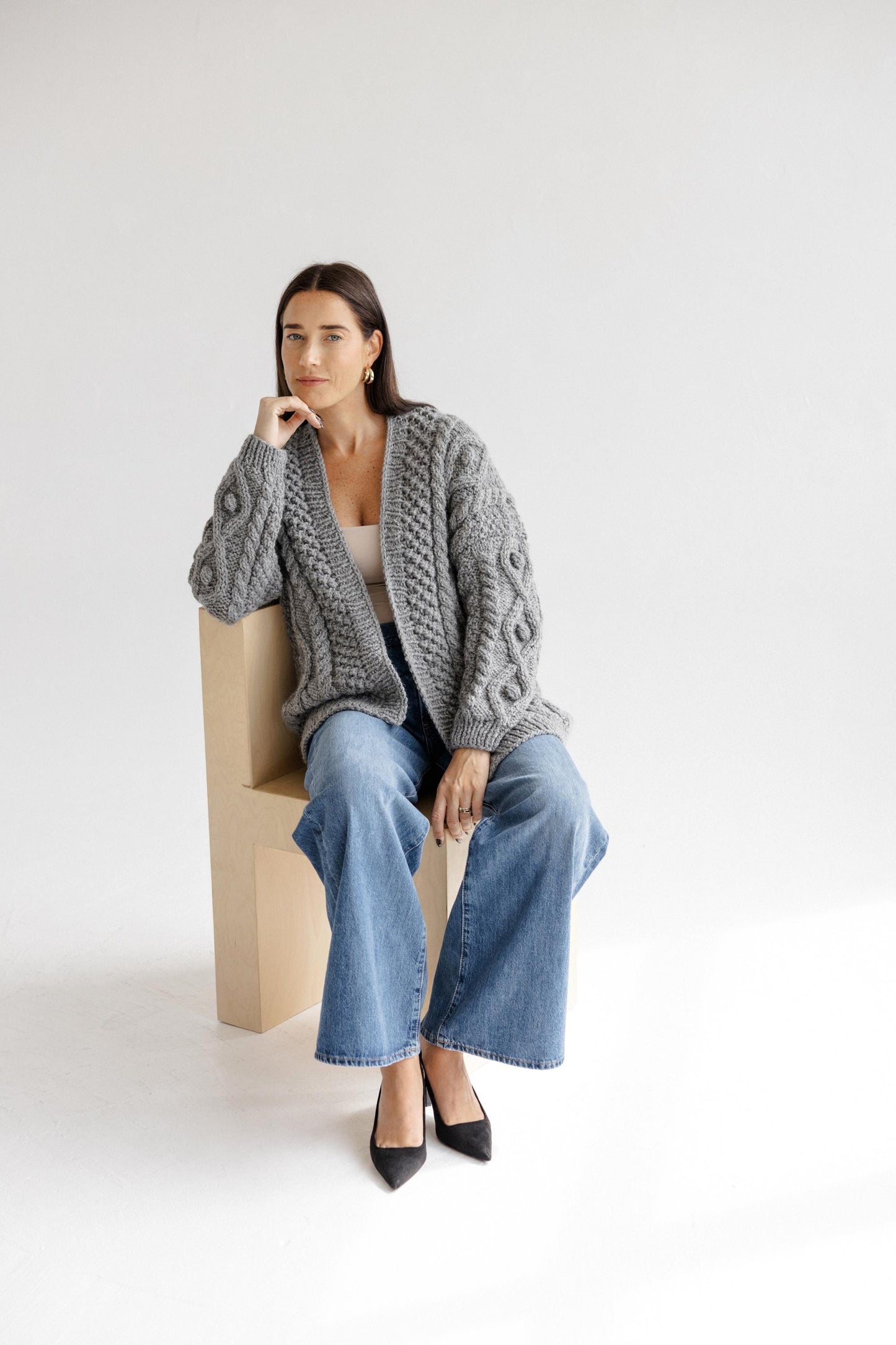 Light Gray Chunky Knit Oversized Alpaca Cardigan, Cable Knit Women's Jacket, Irish Sweater For Woman, Fair Isle Handmade Wool Cardigan, Gift