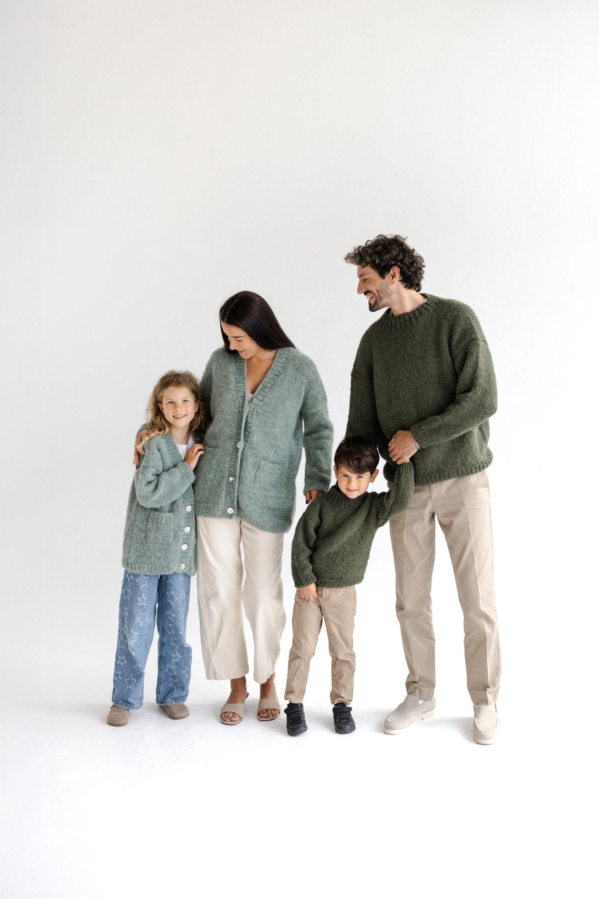 Matching Mommy and Me Cable Knit Cardigans, Green Me & Mini Me, Mother And Daughter Matching Cardigans With Buttons and Pockets, Family Gift