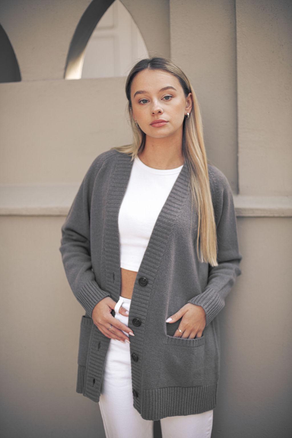 Gray knit cashmere blend buttoned cardigan with pockets, ash grey merino wool knitted oversized sweater with buttons,long xl gilet for women