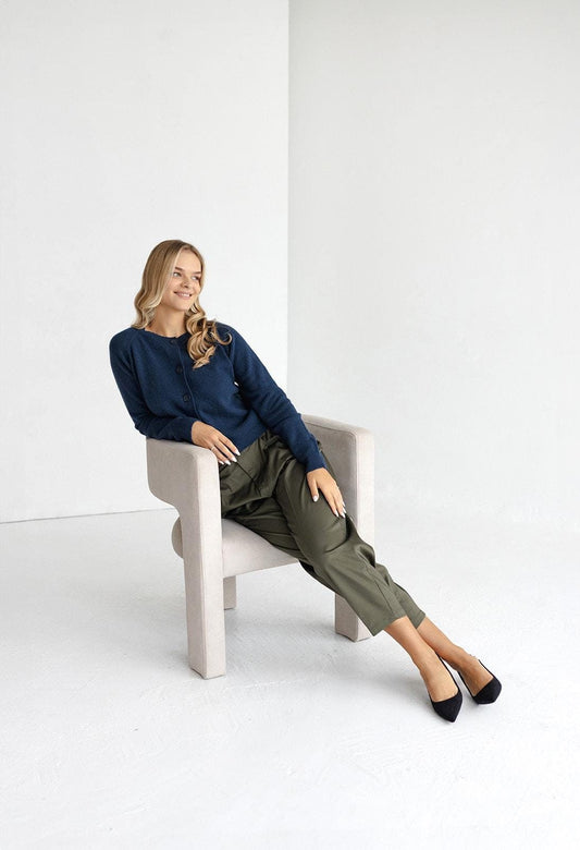 Crop navy blue knitted merino wool and cashmere cardigan with buttons for women, dark blue high waisted women&#39;s knit loose short sweater