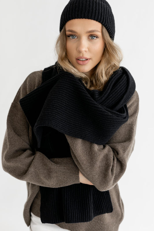 Long Soft Black Ribbed Knit Merino Wool Women's Scarf And Hat Set, Knitted Fall Winter Neck Warmer And Beanie Set, Gift For Girlfriend