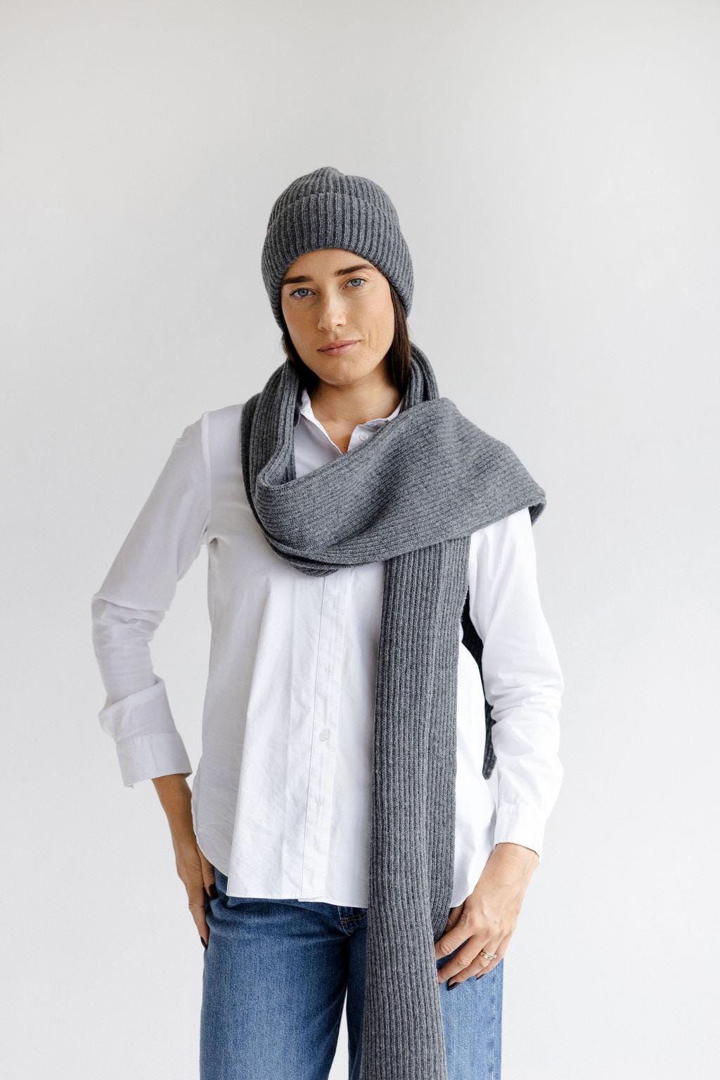 Long Soft Gray Ribbed Knit Merino Wool Women's Scarf And Hat Set, Grey Knitted Fall Winter Neck Warmer And Beanie Set, Gift For Girlfriend