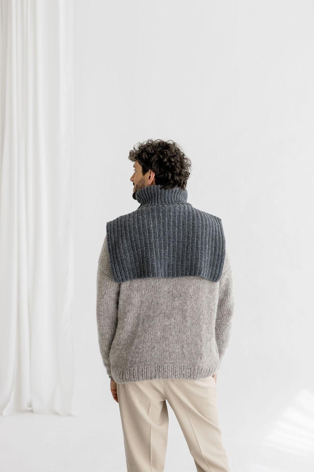 Chunky Knit Beige Merino Wool Men's Neck Warmer, Warm Camel Ribbed Knitted Minimal Fall Winter Scarf, Taupe Unisex Neck Wrap, Gift For Him