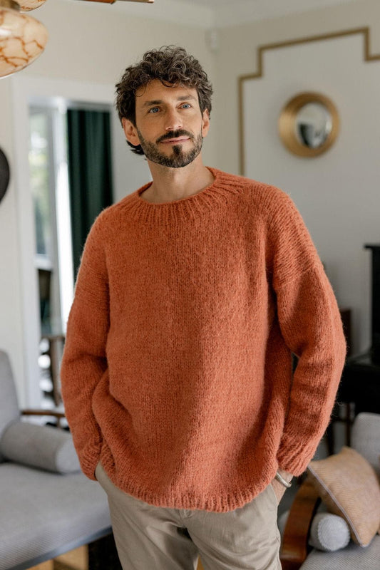 Orange Chunky Knitted Alpaca Wool And Silk Blend Handmade Sweater For Men, Pumpkin Color Thick And Soft Woolen Knit Winter Men's Jumper
