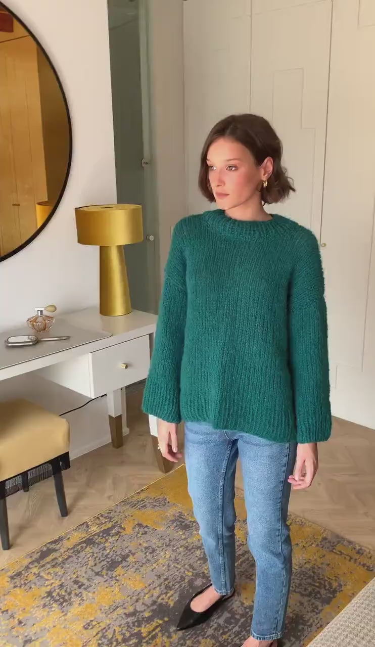 Green Cable Knit Sweater, Relaxed Fit Jumper, Forest Green Alpaca Pullover, Chunky Knit Wool Sweater, Knitted Jumper,Oversized Woman Sweater