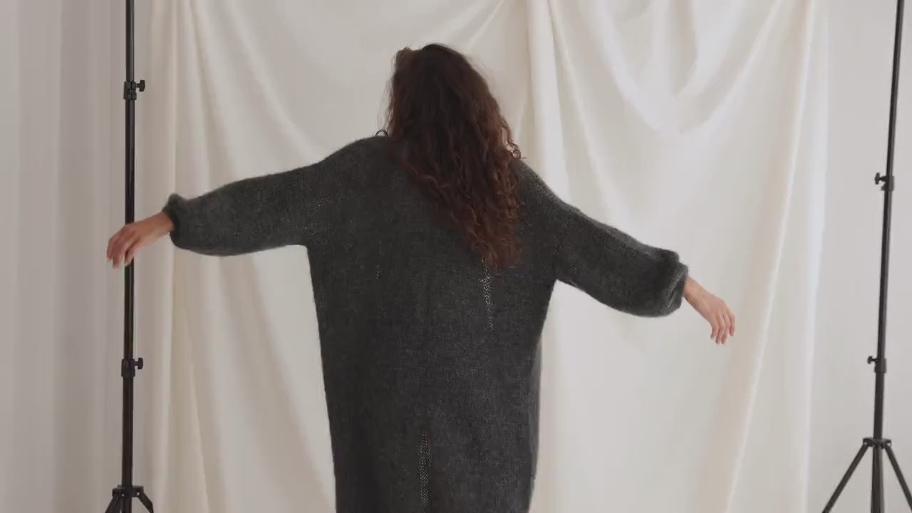 Long Dark Gray Mohair Cardigan, Chunky knit, Oversized Alpaca Wool Sweater, Fuzzy Boho Cardigan, Fluffy Grey Woman Jacket, Balloon Sleeves