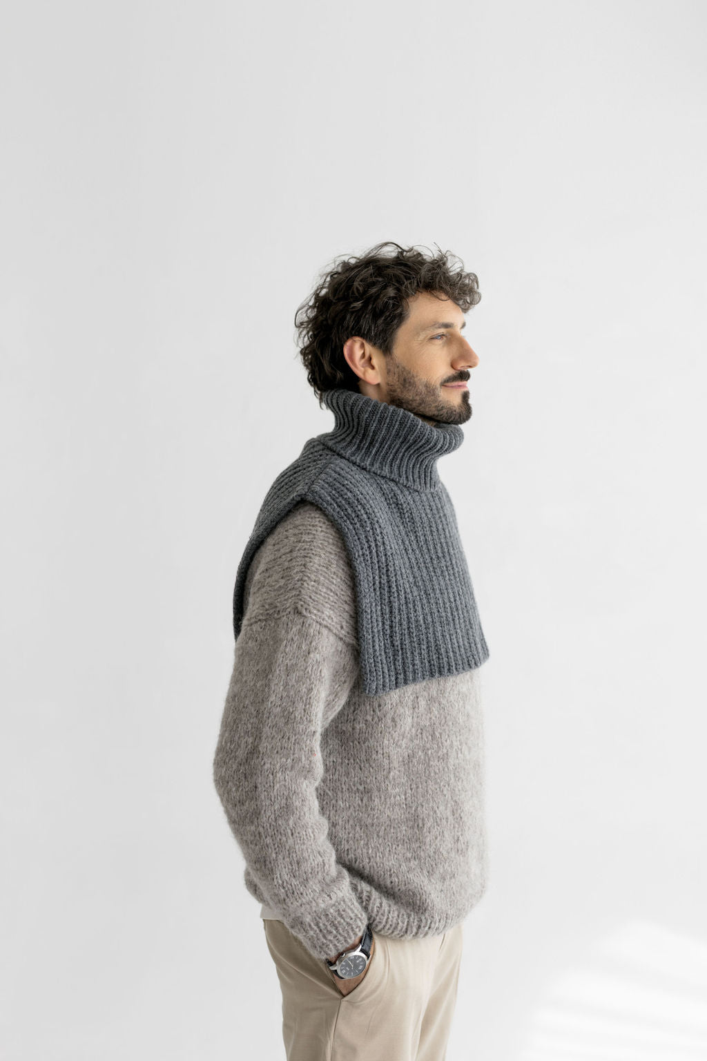 Chunky Knit Gray Merino Wool Men's Neck Warmer, Warm Grey Ribbed Knitted Minimal Fall Winter Scarf, Taupe Unisex Neck Wrap, Gift For Him