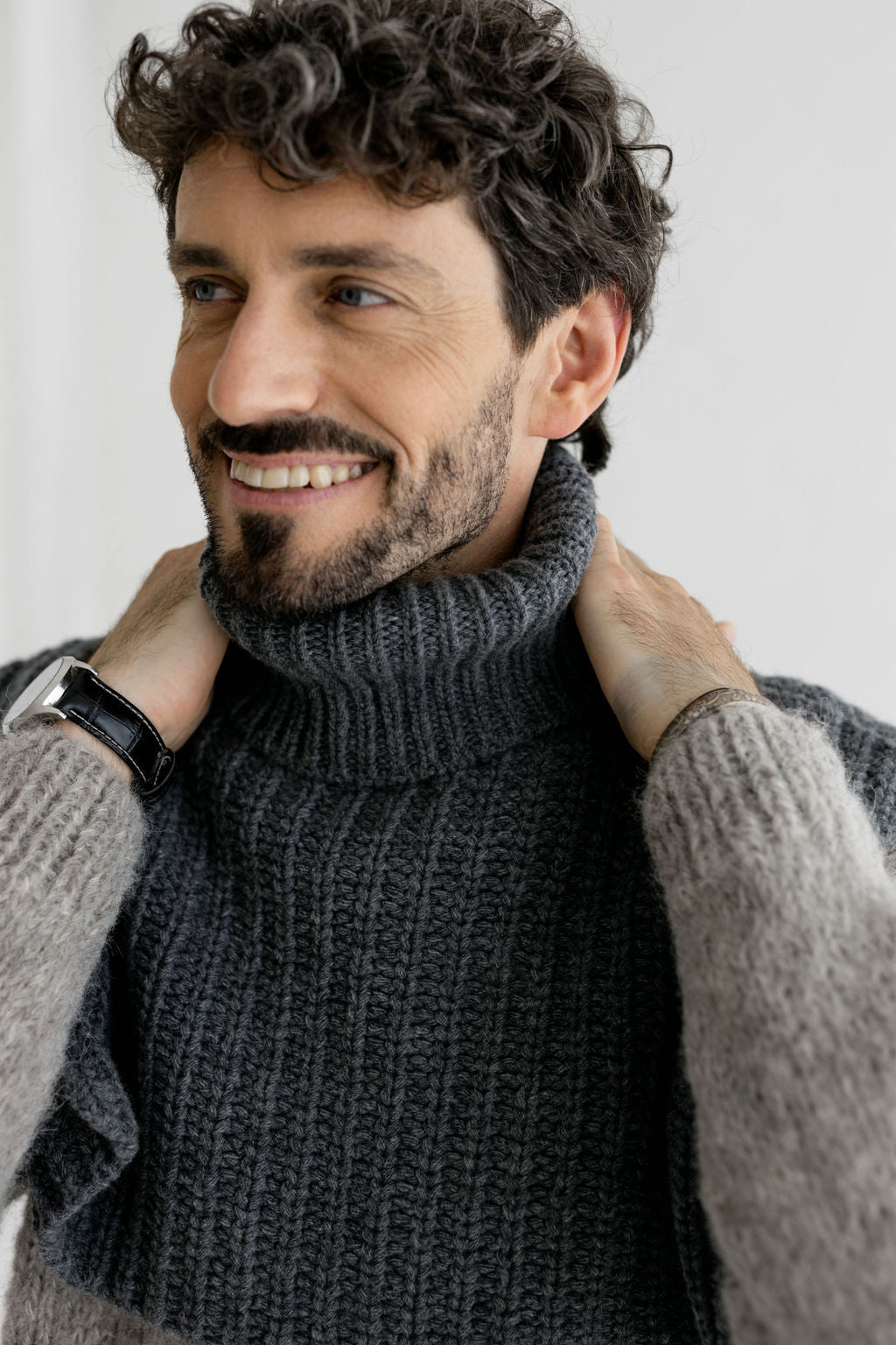 Chunky Knit Gray Merino Wool Men's Neck Warmer, Warm Grey Ribbed Knitted Minimal Fall Winter Scarf, Taupe Unisex Neck Wrap, Gift For Him