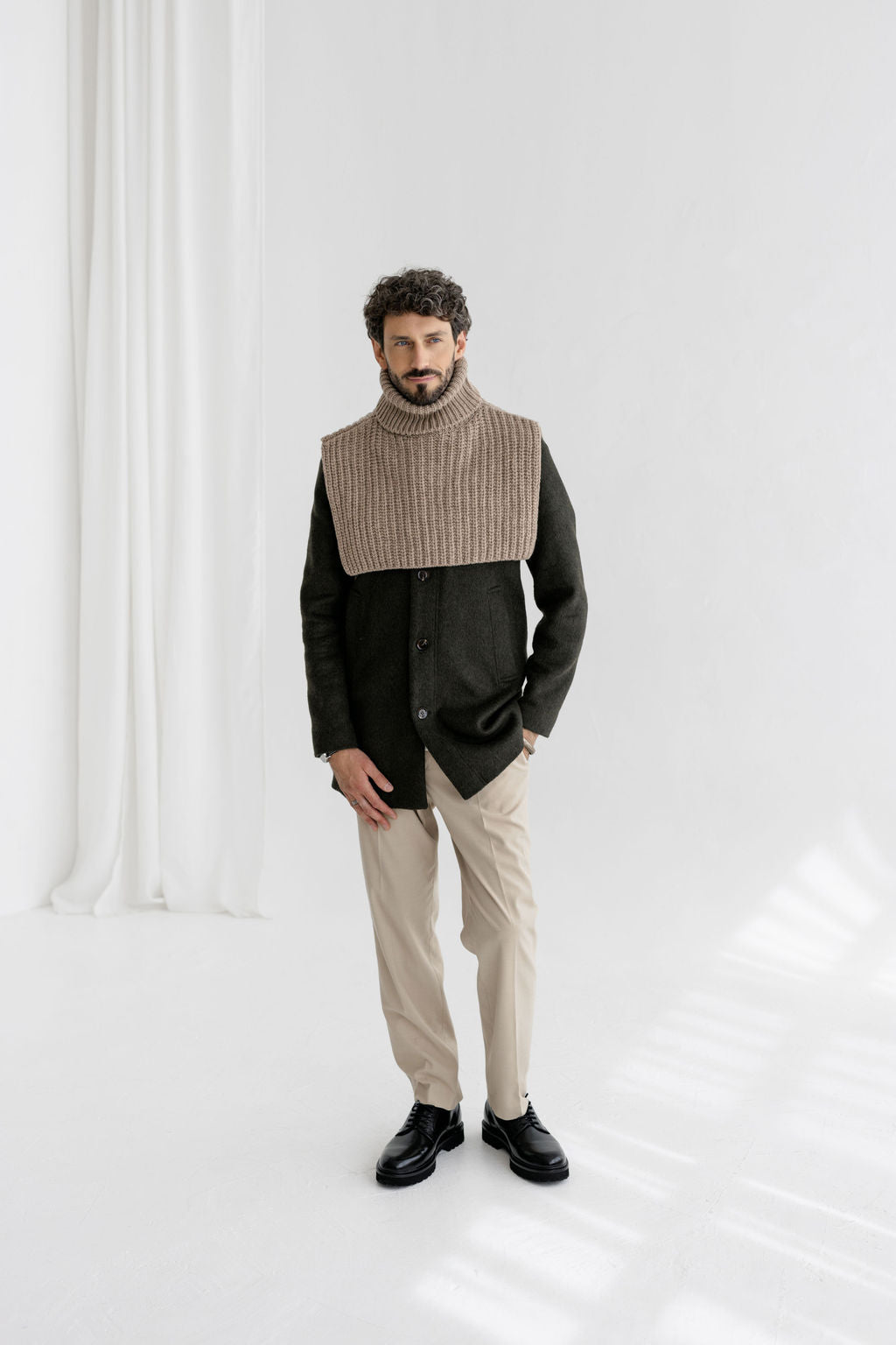 Chunky Knit Beige Merino Wool Men's Neck Warmer, Warm Beige Ribbed Knitted Minimal Fall Winter Scarf, Taupe Unisex Neck Wrap, Gift For Him